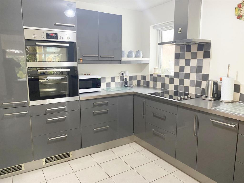 67 Severn Way, Cressage, Shrewsbury SY5 6DS 2 bed house for sale £325,000