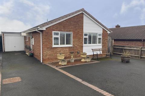 2 bedroom detached bungalow for sale, 67 Severn Way, Cressage, Shrewsbury SY5 6DS