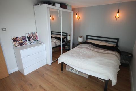 2 bedroom flat to rent, Consort Place, Albert Road, Tamworth