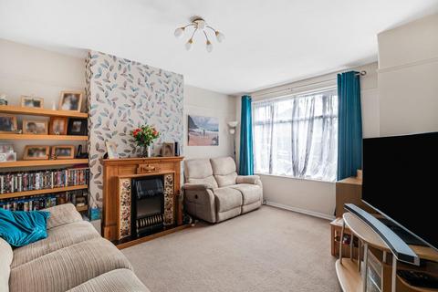 64 Warwick Road, London, SE20 7YL