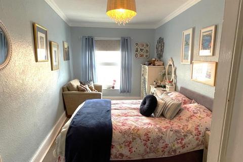 1 bedroom flat for sale, Upper Mostyn Street, Llandudno