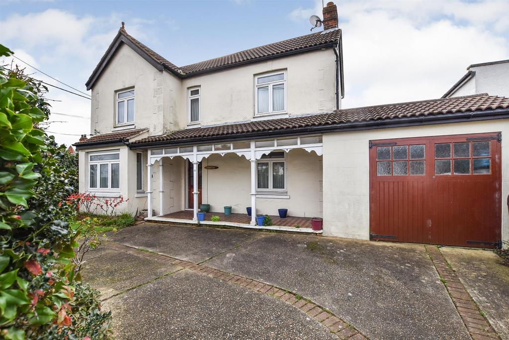 Great Wheatley Road, Rayleigh 3 bed detached house for sale £650,000