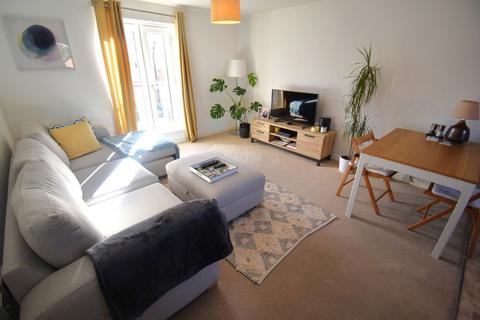 2 bedroom apartment to rent, Inkerman Close, Horfield