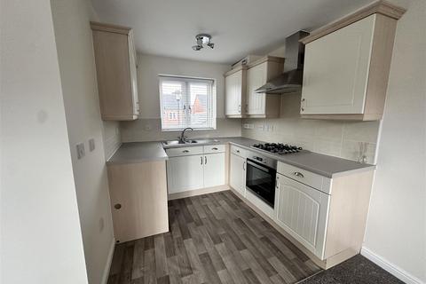 2 bedroom apartment to rent - Parkgate Road, West Timperley