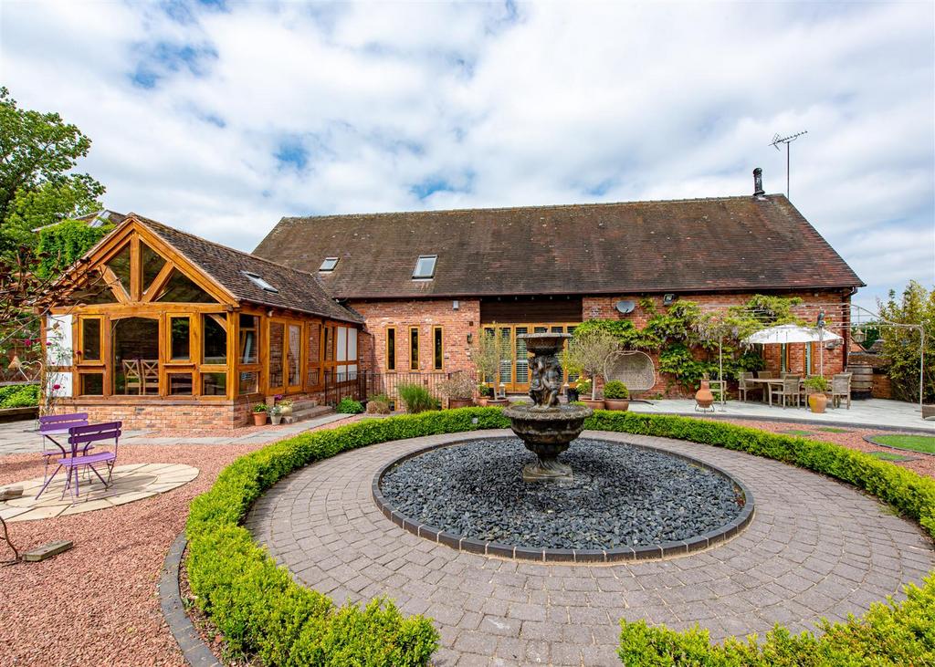 The Tythe Barn-rear2.jpg