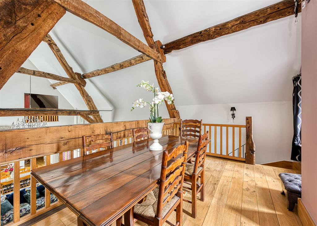 The Tythe Barn-mezzanine1.jpg