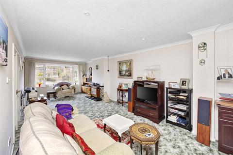 4 bedroom semi-detached house for sale, Bankside, Westdene, Brighton