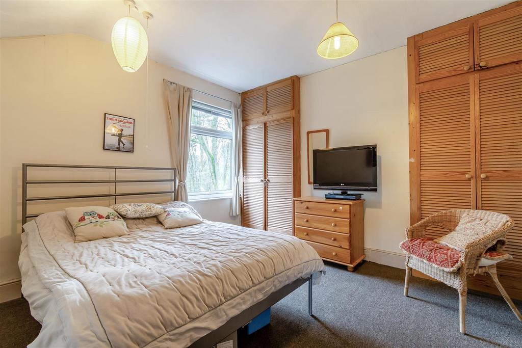 8585662-interior18.jpg