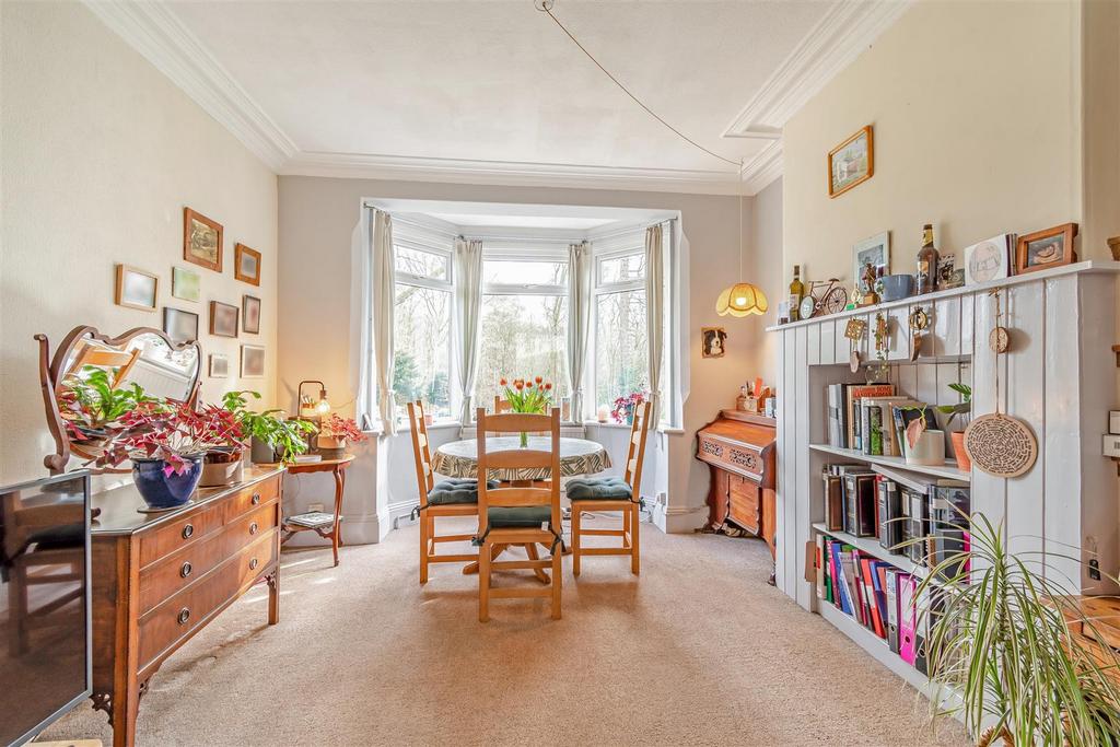 8585662-interior06.jpg