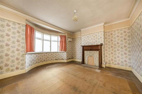 24 Spencer Road, Isleworth, TW7 4BH