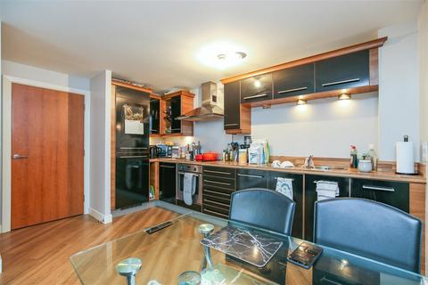 2 bedroom apartment to rent - Colombo Square, Gateshead NE8
