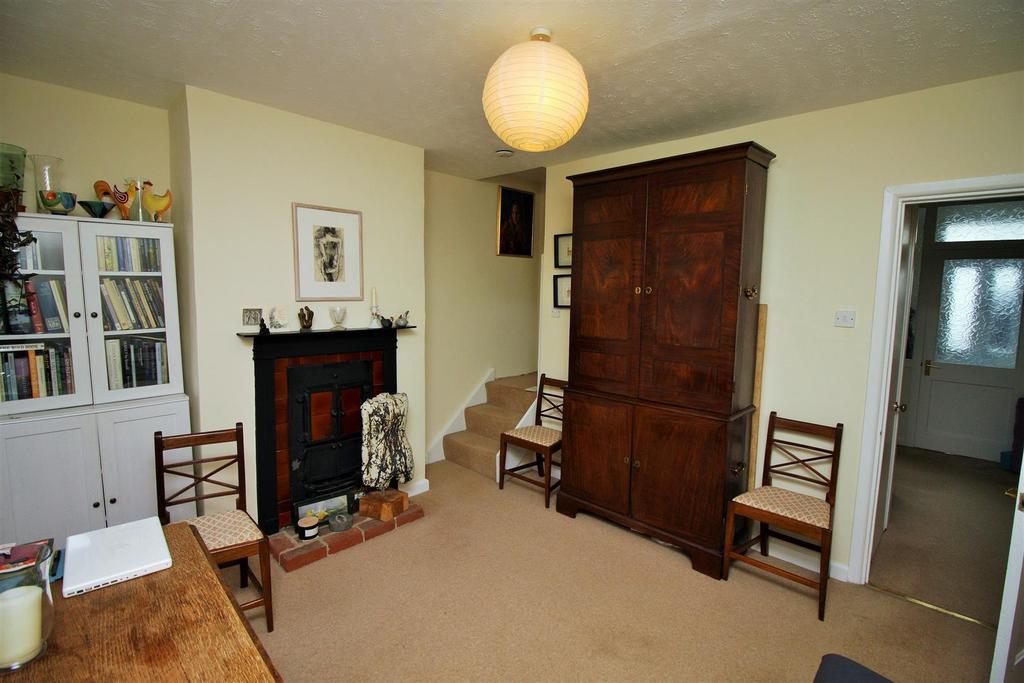 Dining Room 5 Dews Road.jpg