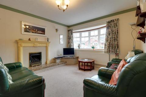 30 Bladon Crescent, Alsager, Stoke-on-trent, ST7 2BG
