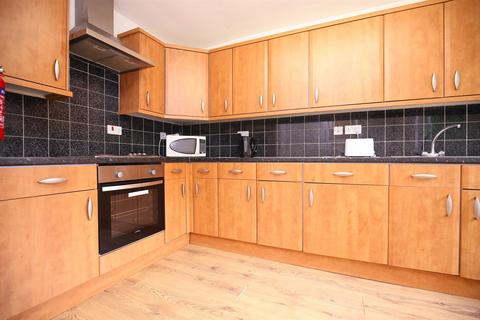 2 bedroom flat to rent, Orchard Place, Newcastle Upon Tyne NE2