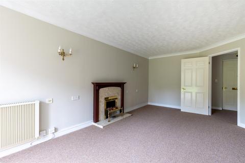 1 bedroom retirement property for sale, Cromwell Court, Nantwich