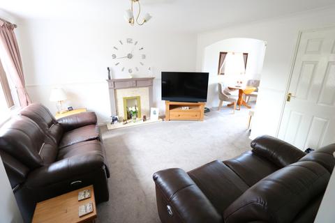 13 Chance Close, Grays, RM16 6QE