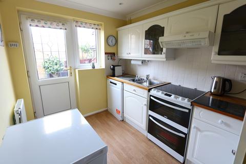13 Chance Close, Grays, RM16 6QE