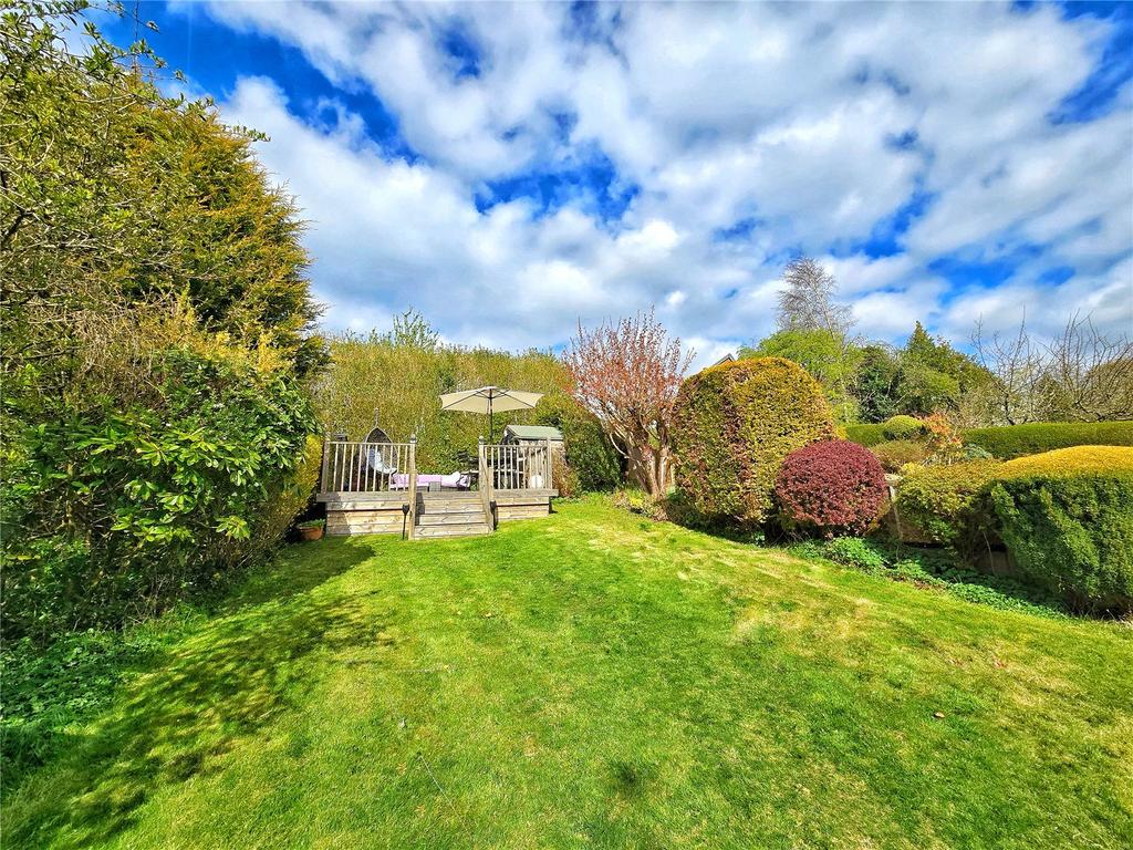 Generous Lawn Garden