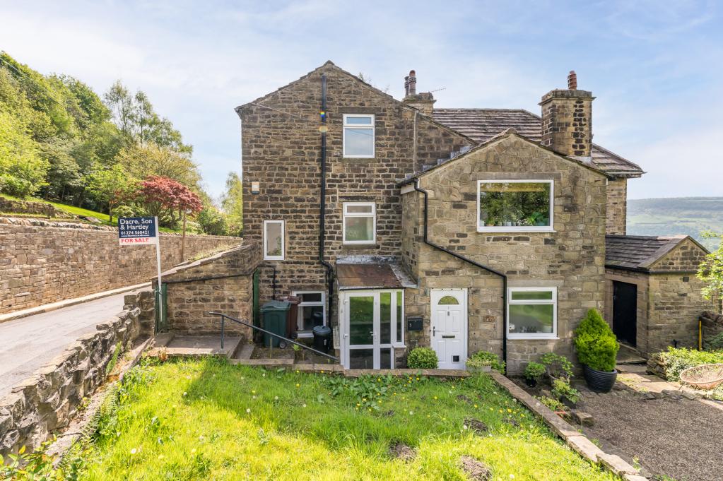Peasacre, Micklethwaite, Bingley... 3 bed end of terrace house for sale