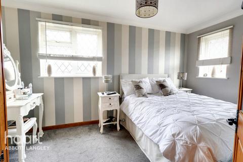 1 bedroom semi-detached house for sale, Furtherfield, Abbots Langley