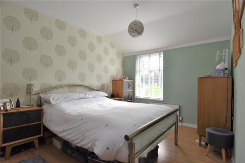 22 Crabmill Close, Birmingham, B38 9RT
