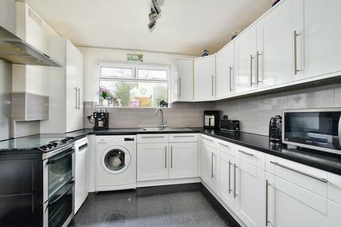 5 bedroom semi-detached house for sale, Fay Green, Abbots Langley, Herts, WD5