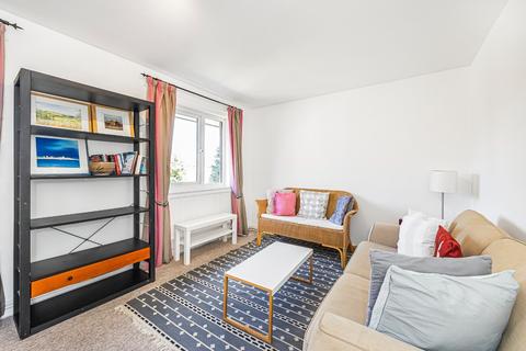 1 bedroom apartment to rent - Mile End Road, London, E1