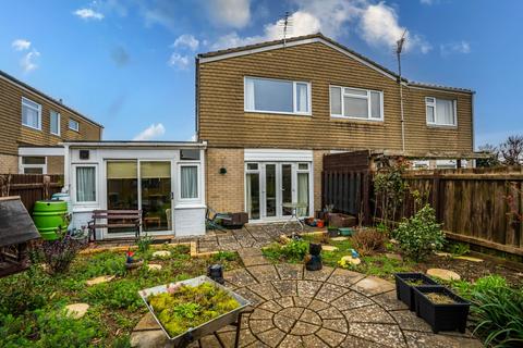 3 bedroom semi-detached house for sale, Acorn Avenue, Bar Hill, CB23