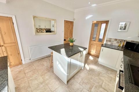 8 Crabtree Road, Thornton-cleveleys, FY5 4HW