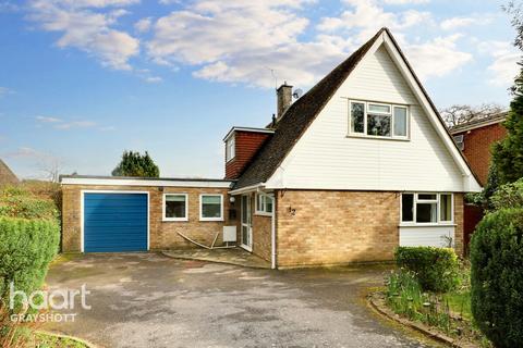 3 bedroom detached house for sale - The Paddock, Bordon