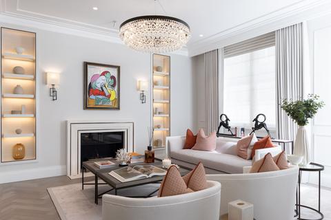 6 bedroom townhouse for sale, Bedford Gardens, London, W8