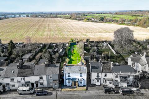 5 bedroom detached house for sale, Bulbourne Road, Tring HP23