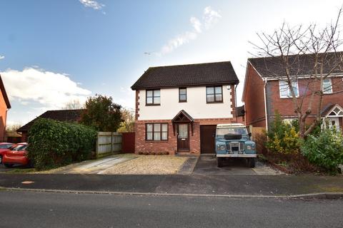 4 bedroom detached house for sale, Courtney Close, Tewkesbury GL20