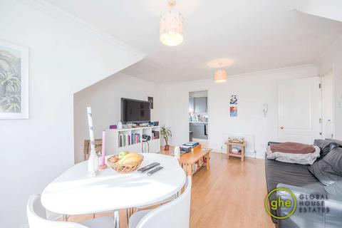 1 bedroom flat for sale, Vincent Court, Stockwell, London