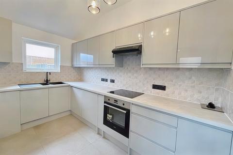 2 bedroom end of terrace house for sale, Eastleigh