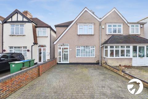 3 bedroom semi-detached house for sale - Woolwich Road, London, SE2