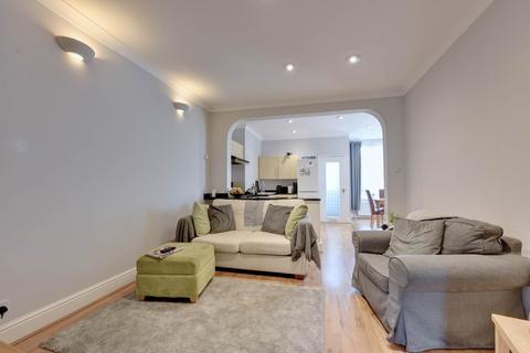 1 bedroom apartment for sale, Reading Road, Henley-On-Thames