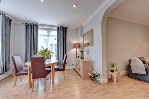 1 bedroom apartment for sale, Reading Road, Henley-On-Thames