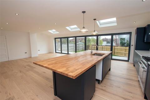 4 bedroom detached house for sale, Belle Vue Road, Oxfordshire RG9