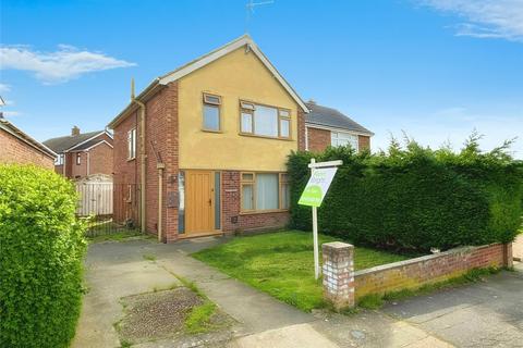 3 bedroom semi-detached house for sale, Aldercroft Road, Ipswich, Suffolk, IP1