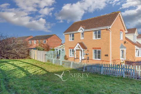 3 bedroom link detached house for sale, Clover Drive, Leicestershire LE13
