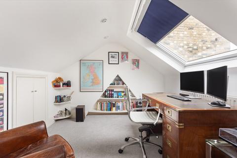 25 Bective Road, London, SW15 2QA