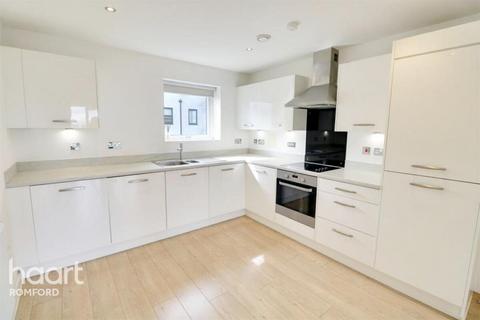1 bedroom apartment to rent, Wideford Drive, Romford