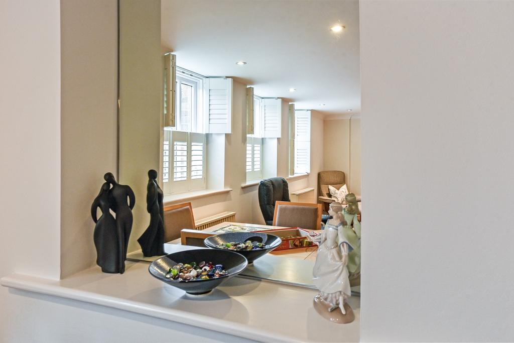 Elm Road, Winchester 3 bed duplex for sale £465,000