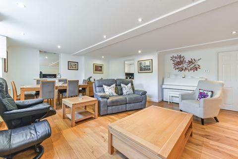 3, Bankside House Elm Road, Winchester, SO22 5LZ