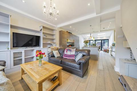 42 Edna Road, Raynes Park, London, SW20 8BT