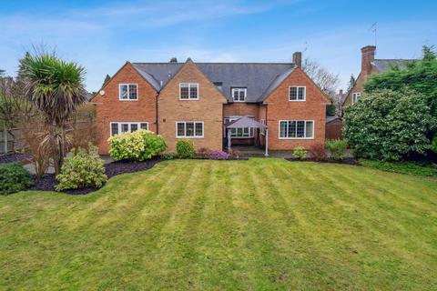 5 bedroom detached house for sale, Wattleton Road, Beaconsfield, HP9