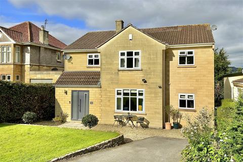 18a Bloomfield Grove, Bath, BA2 2BZ
