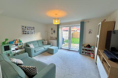 3 bedroom end of terrace house for sale, Peterborough PE4