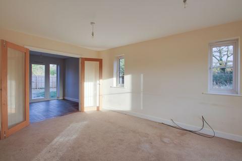 4 bedroom detached house for sale, Leverington Road, Leverington, PE13